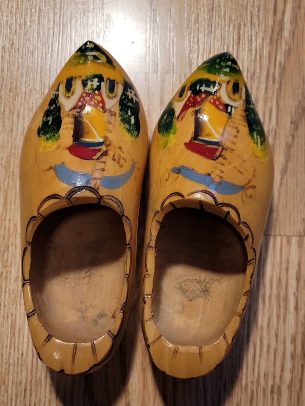 Dutch hand carved & painted wooden shoes
